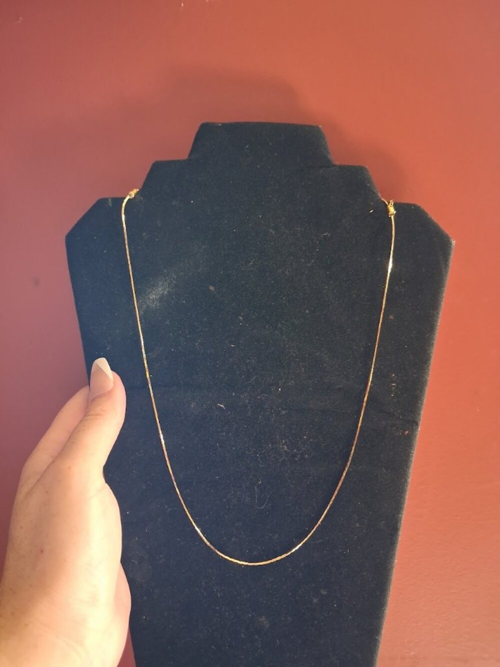 Adjustable chain necklace